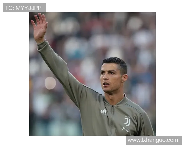 C罗传奇之路：从小镇少年到全球足球巨星的辉煌历程