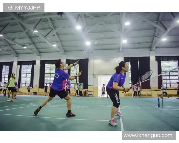 上海羽毛球队防反策略分析及其在比赛中的得失表现探讨