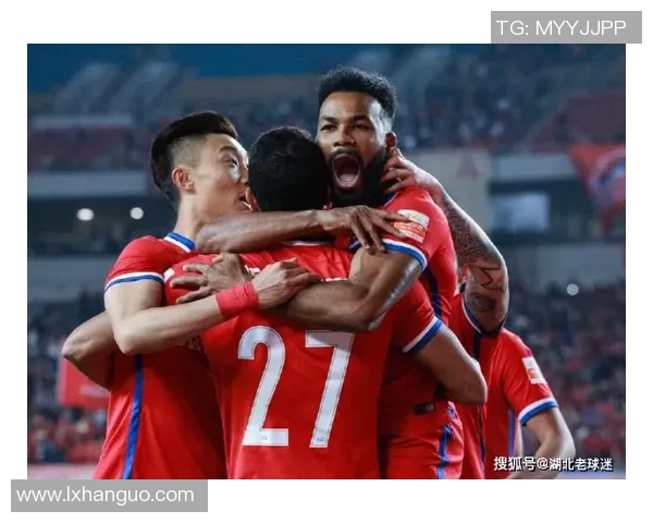 重庆篮球队节奏表现分析:数据揭示球队风格与比赛策略的深层联系 重庆篮球队节奏表现分析:数据揭示球队风格与比赛策略的深层联系